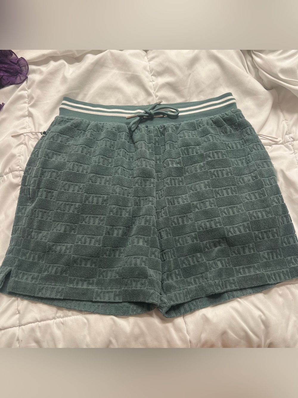 KITH Mens Shorts Size Medium - Picture 2 of 4